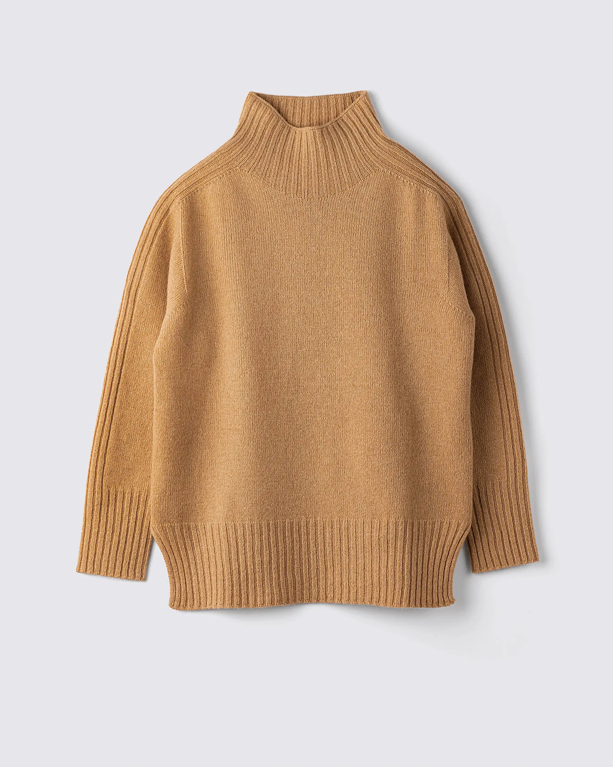 Dolcevita Donna con collo a vulcano lana merino e cashmere colore cammello. Brand Matteo Fiorio Maglieria.