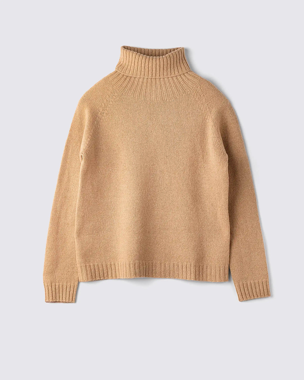 Dolcevita donna, manica raglan lana merino e cashmere colore Cammello, made in Italy. Brand Matteo Fiorio Maglieria.