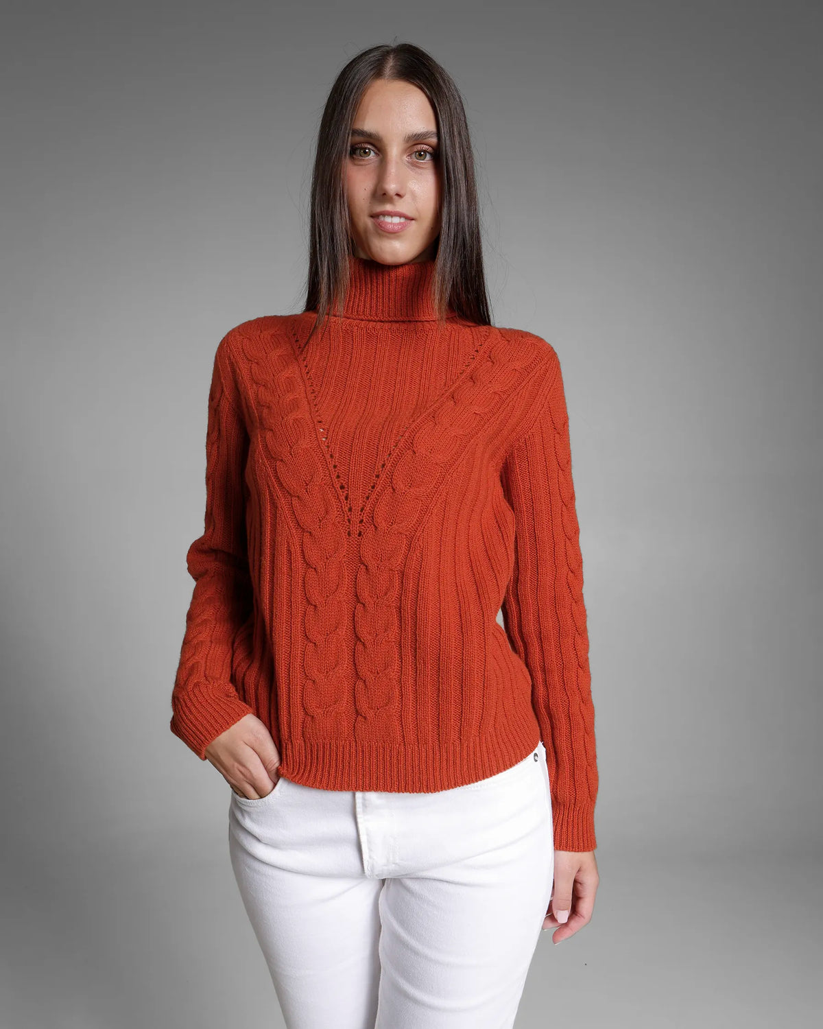 Dolcevita donna colore Rosso in lana e Cashmere, made in Italy. Brand Matteo Fiorio Maglieria