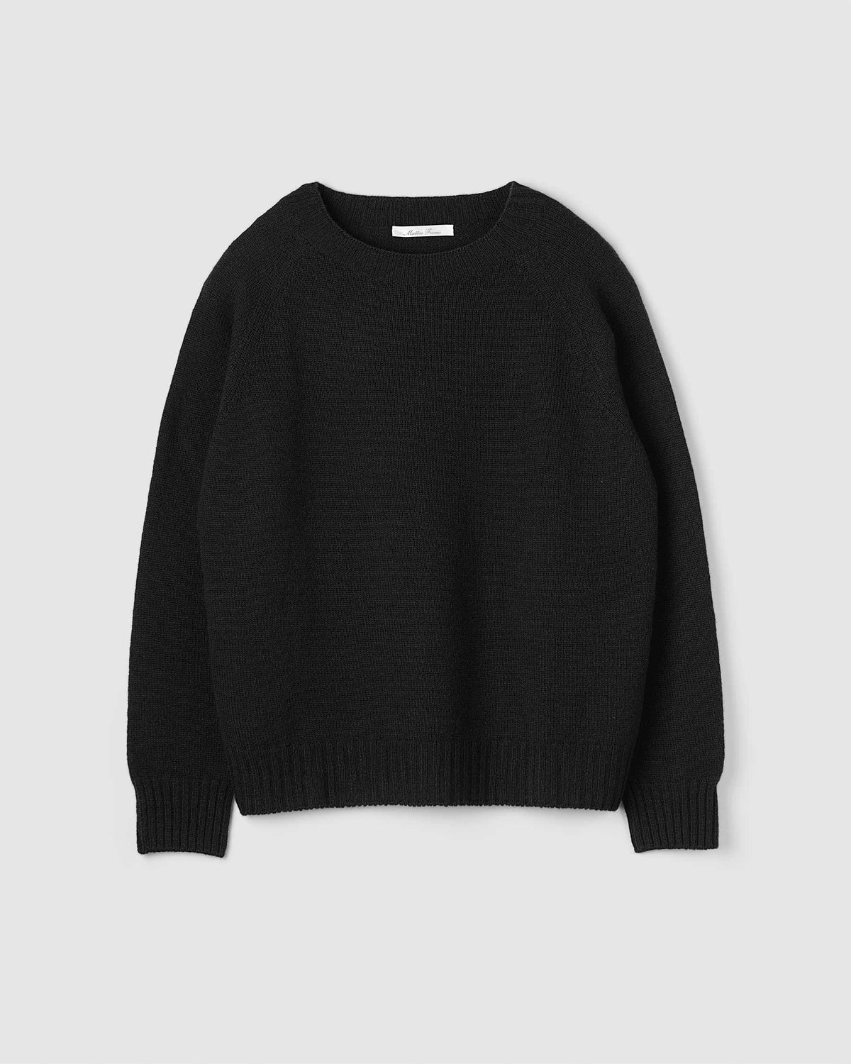 girocollo-scatolina-lana-merino-e-cashmere-nero-Matteo-Fiorio-Maglieria