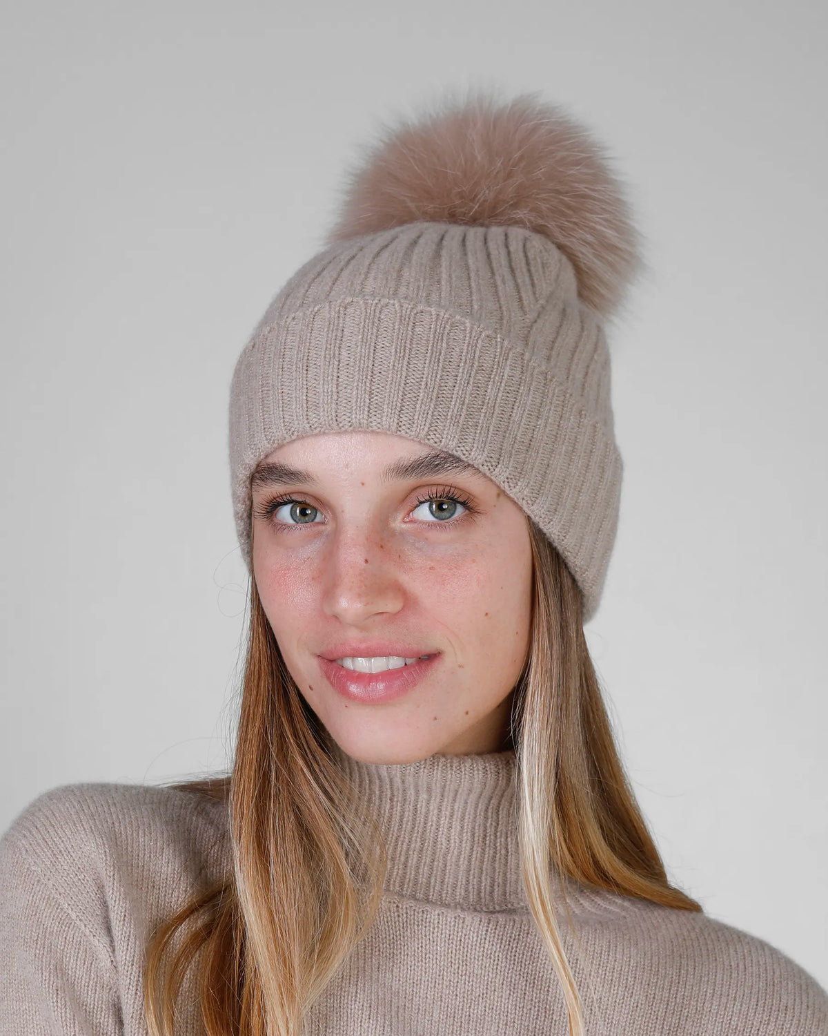 Berretto St. Moritz in cashmere