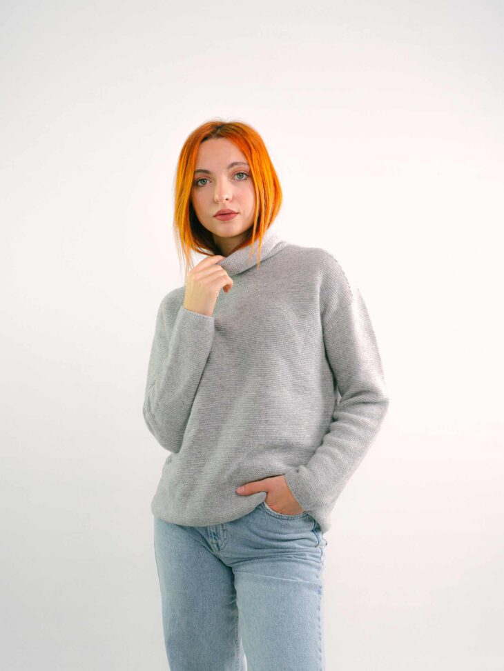 dolcevita-in-cashmere-lavorato-a-links-Matteo-Fiorio-Maglieria-2